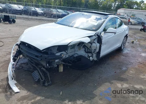 2016 Tesla Model S 60/70/75/85 from USA, damaged, VIN 5YJSA1E18GF132299